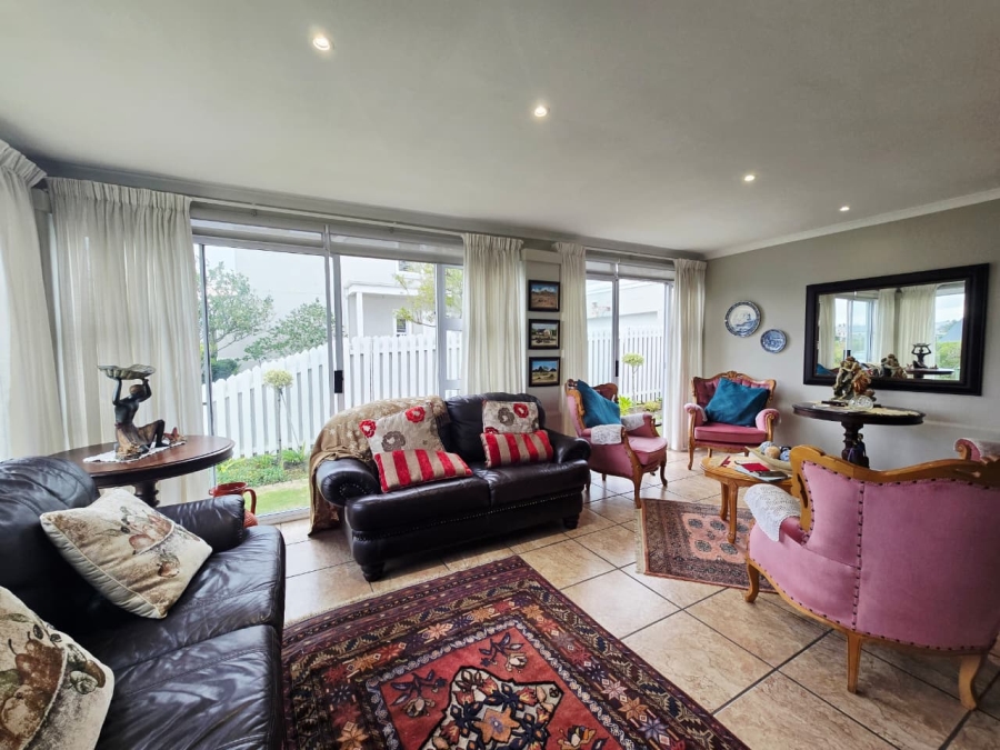 3 Bedroom Property for Sale in Kingswood Golf Estate Western Cape